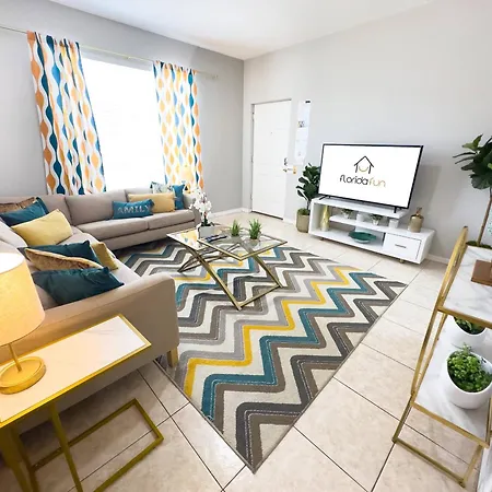 Amazing 4 Bedrooms And 3 Baths 2 Miles From Disney